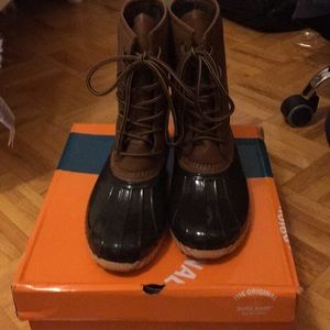 The Original Duck Boots 7M